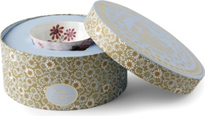 WEDGWOOD: Cuckoo teacup and saucer pink