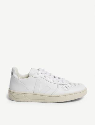 veja v10 trainers womens