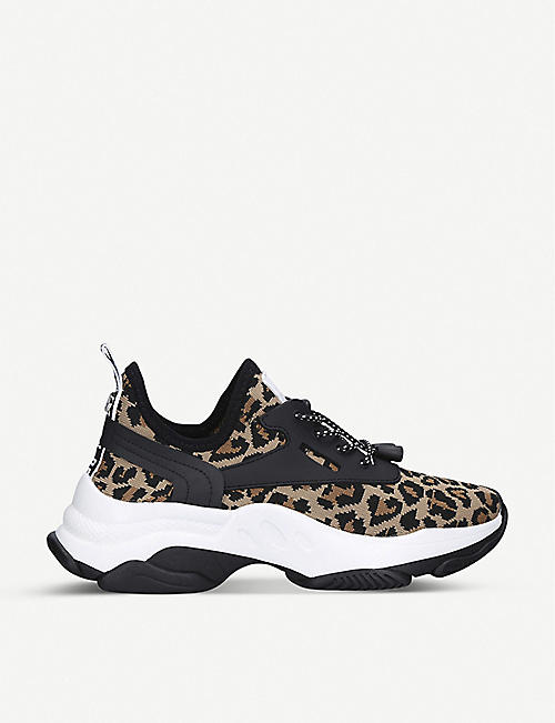 STEVE MADDEN: Match animal-print knitted trainers