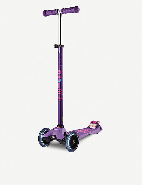 MICRO SCOOTER: Maxi Micro LED Deluxe scooter