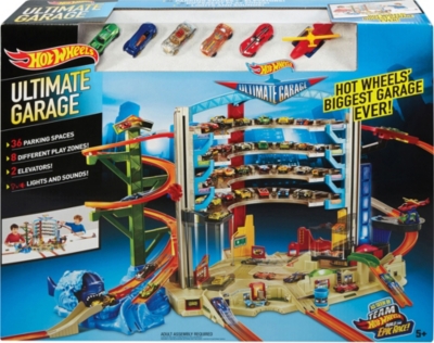 hotwheel ultimate garage playset