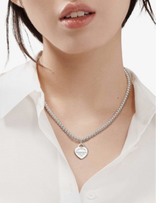 Shop Tiffany & Co Womens Silver Return To Tiffany Heart Tag In Sterling Silver On A Bead Necklace