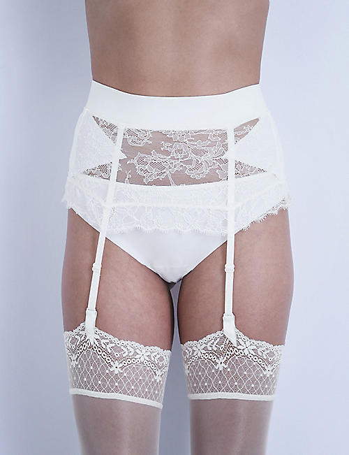 LA PERLA: Shape-Allure lace suspender belt