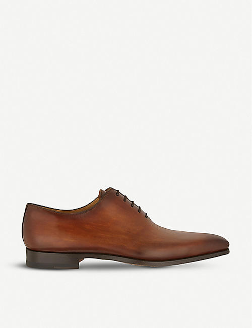 MAGNANNI: Wholecut Oxford shoes