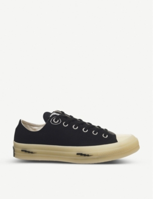 converse canvas trainers