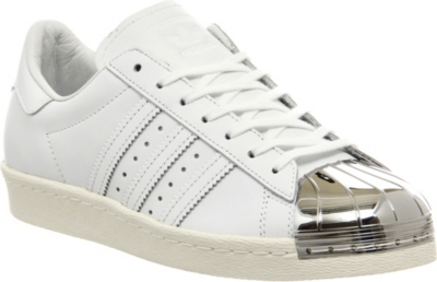 white and silver superstar trainers