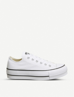 converse distrito canvas low trainers