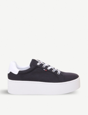 tommy hilfiger roxy trainers