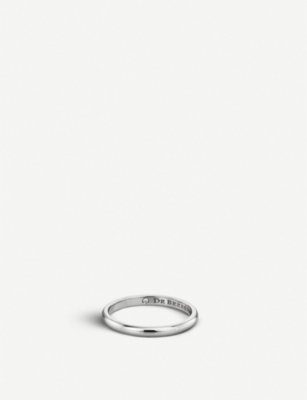 DE BEERS - Classic platinum and diamond wedding band | Selfridges.com