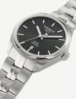 t1014104406100