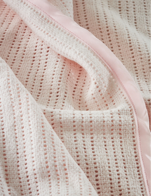 Satin-edged cellular cotton baby blanket