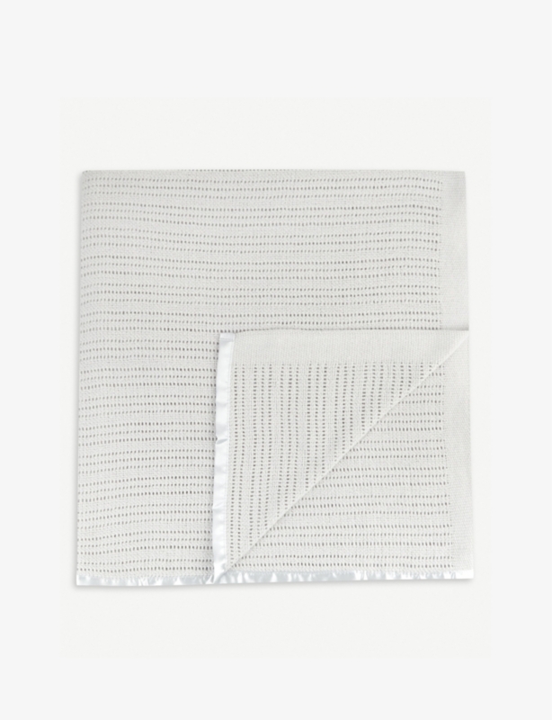 Cellular cotton cot blanket
