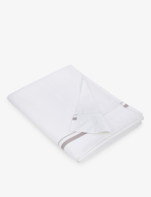 The White Company Vendish Emperor Flat Sheet 320x290cm In White/mink
