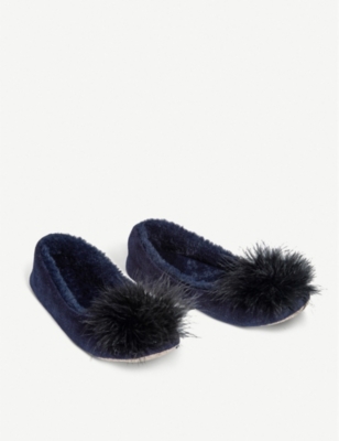 feather pom pom slippers