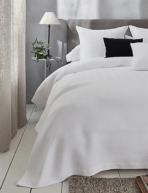 THE WHITE COMPANY: Mason King cotton bedspread 260cm x 260cm