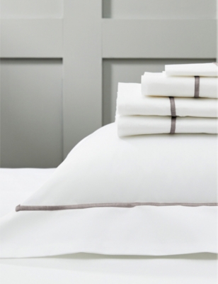 The White Company White/mink Savoy Cotton Flat Sheet