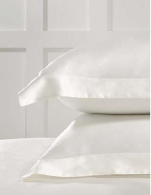 Selfridges silk outlet pillowcase