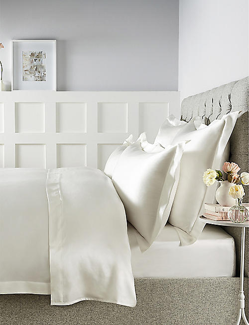 THE WHITE COMPANY: Audley emperor silk duvet cover
