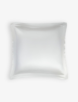 The White Company Chalk Audley Standard Silk Oxford Pillowcase 50cm X