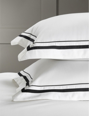 The White Company White Cavendish Classic Cotton Superking Pillowcase 50cm X 90cm King In White