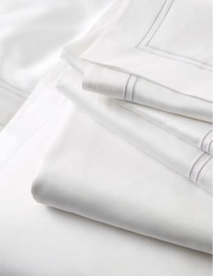 The White Company Whtesilver Symons Egyptian-cotton Double Flat Sheet 230cm X 275cm In White