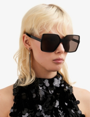 Saint Laurent Betty Sunglasses In Black