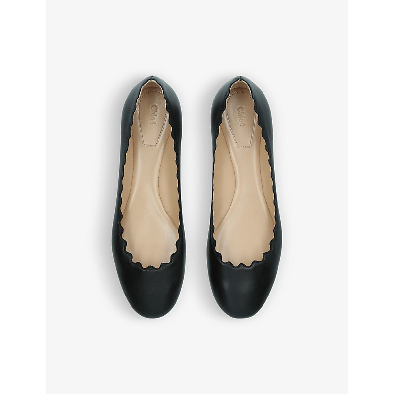 Shop Chloé Scallop Leather Ballet Flats In Nero