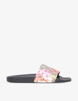 Gucci slides cheap with blue flowers