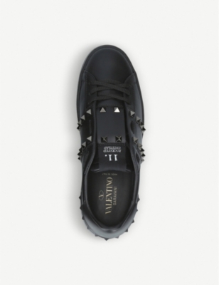 VALENTINO GARAVANI Rockstud leather low-top trainers