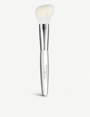 TRISH MCEVOY: Brush 65 angled contour brush