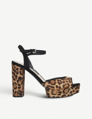 nine west platform sandals