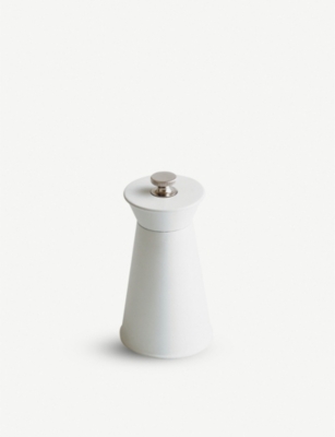 Designer salt and pepper shakers discount