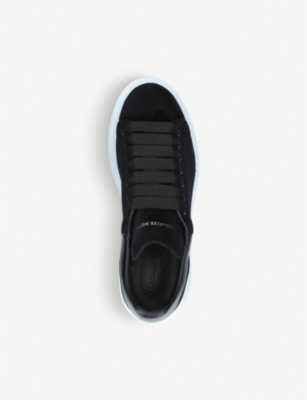 black trainer shoes ladies