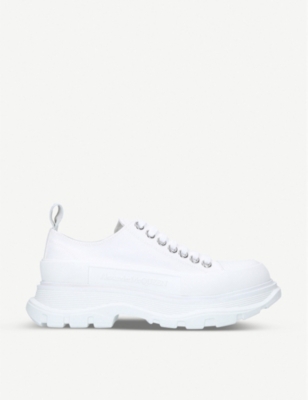 Alexander mcqueen womens trainers hot sale selfridges