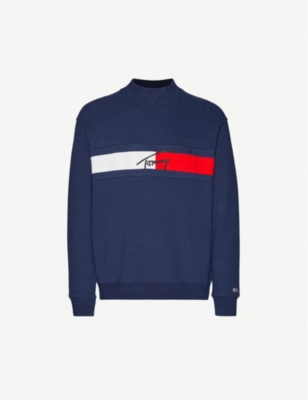 black tommy jeans jumper