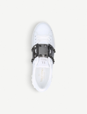 valentino garavani rockstud trainers