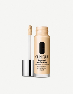 CLINIQUE: Beyond Perfecting foundation and concealer 30ml