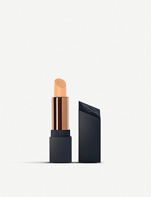 MORPHE: Goosebumps mega matte lipstick 3.5g