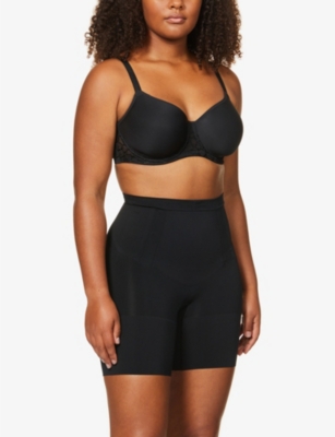 Spanx Oncore High Waisted Mid Thigh Shorts In Very Black