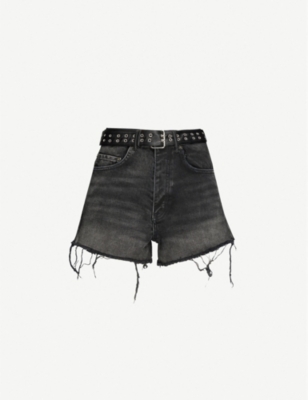 cut off jean shorts with pockets showing