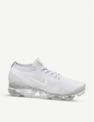 Selfridges vapormax sale