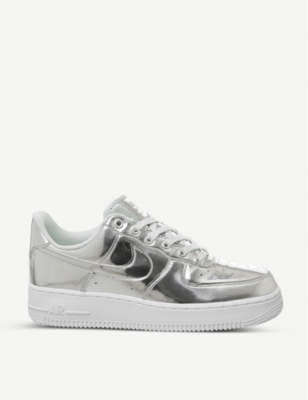 nike trainers silver