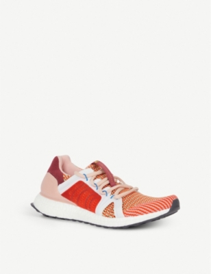 unisa shoes and accessories