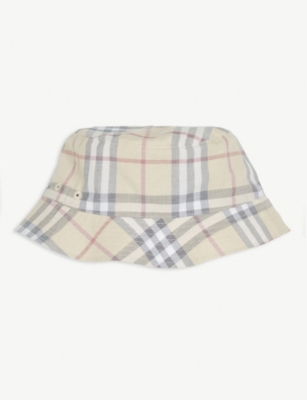 burberry baby cap