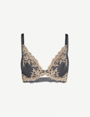 Wacoal Embrace Lace Stretch Lace Plunge Underwired Bra