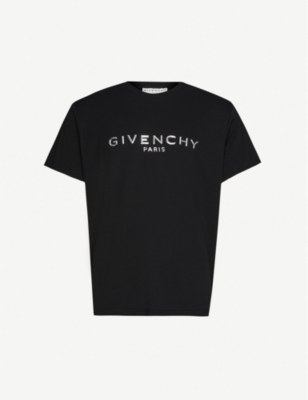 givenchy logo t shirt