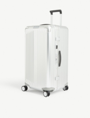 four wheel suitcase