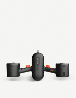 THE TECH BAR: Underwater Smart Scooter