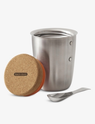 black and blum flask