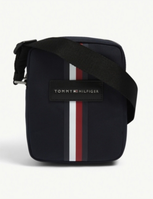 tommy hilfiger reporter bag